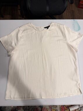 Banana Republic Ivory Short-Sleeve Crewneck Blouse